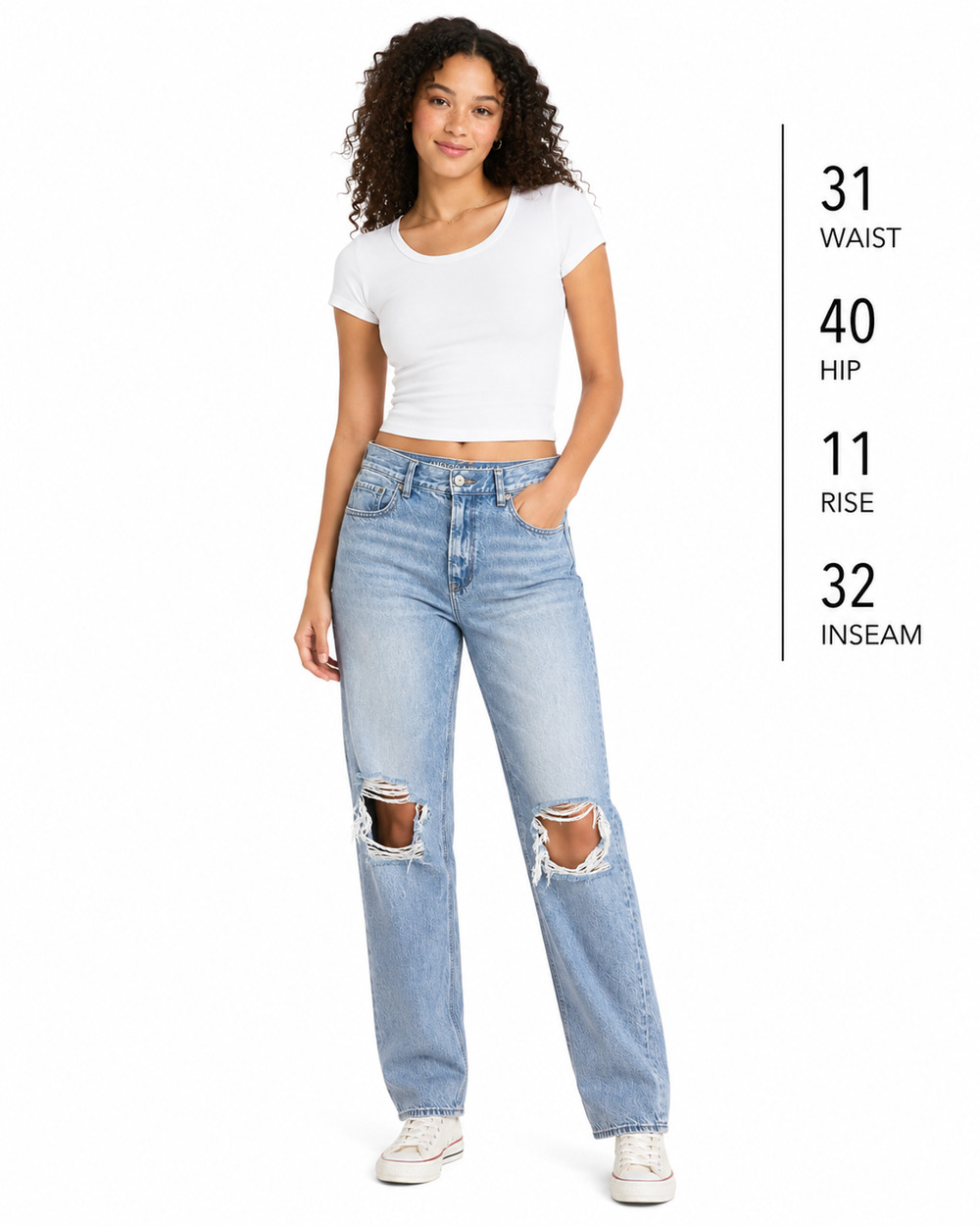 American Eagle Mom Jeans Distressed High Rise Lighter Blue Wash sz 8 X-Long
